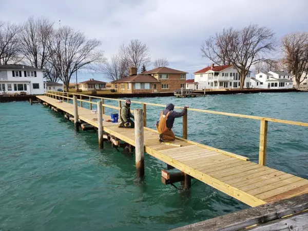 dock construction 