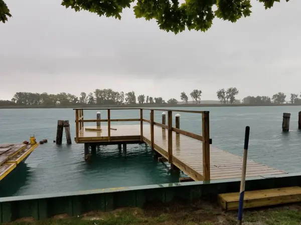 seawall construction and maintenance
