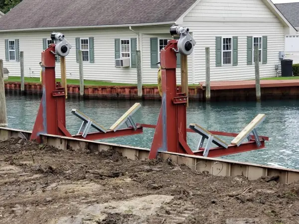 Boat Hoist Installation and Construction - Huron Pointe