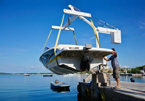 boat hoist installation
